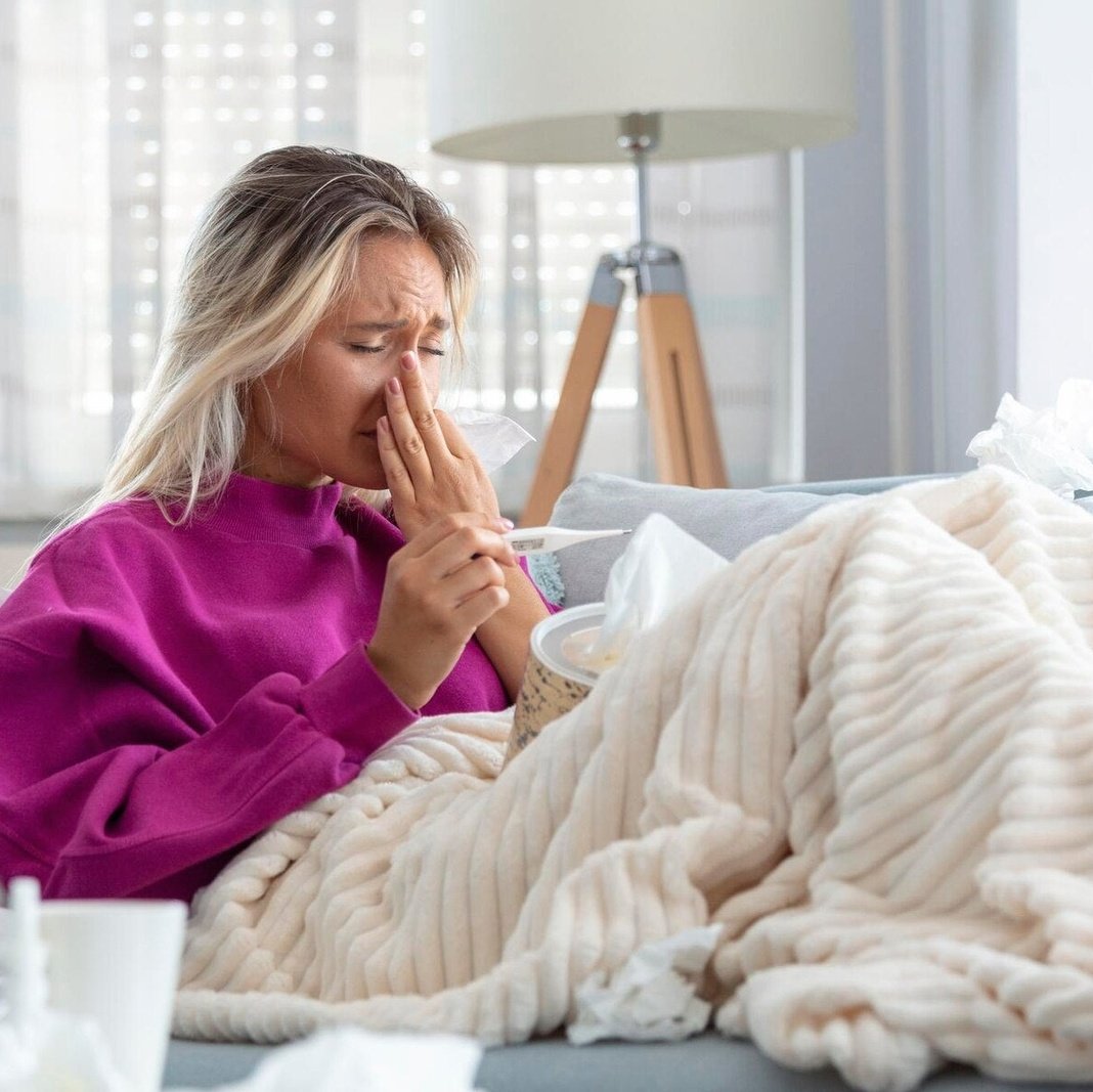 Staying Well Amidst the Chill: How Acupuncture Boosts Immunity During Cold and Flu Season